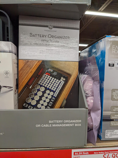 Supermarket «ALDI», reviews and photos, 434 12th St, Dunbar, WV 25064, USA