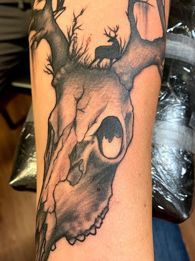 Tattoo Shop «Baltimore Street Tattoo», reviews and photos, 1319 Baltimore St, Hanover, PA 17331, USA