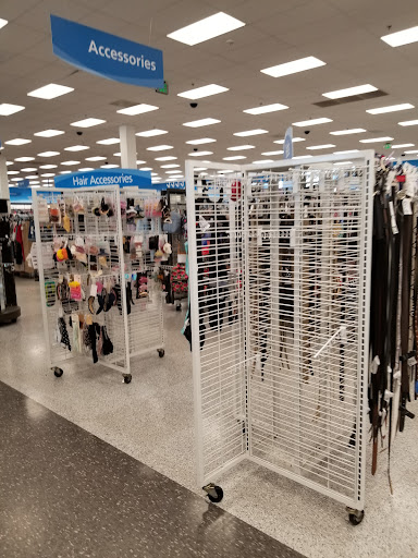 Clothing Store «Ross Dress for Less», reviews and photos, 13065 Lee Jackson Memorial Hwy, Fairfax, VA 22033, USA