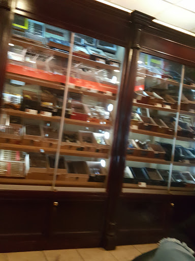 Tobacco Shop «Sikar cigar Lounge & Bar», reviews and photos, 1624 Delaware Ave, Wilmington, DE 19806, USA