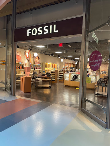 Watch Store «Fossil Store», reviews and photos, 306 Hiawatha Blvd W #112, Syracuse, NY 13204, USA