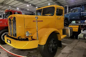 Museu do Caminhão | American Old Trucks image