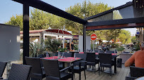 Atmosphère du Pizzeria Brasserie les quatre becs à L'Île-Rousse - n°11