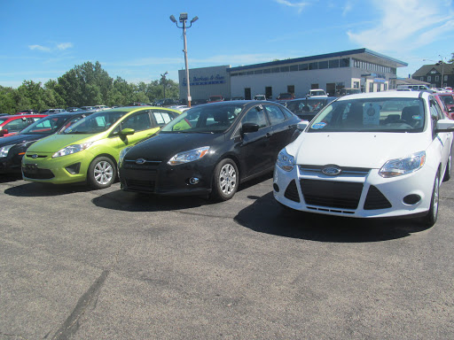 Used Car Dealer «J.H. Barkau & Sons», reviews and photos, 1102 E South St, Freeport, IL 61032, USA