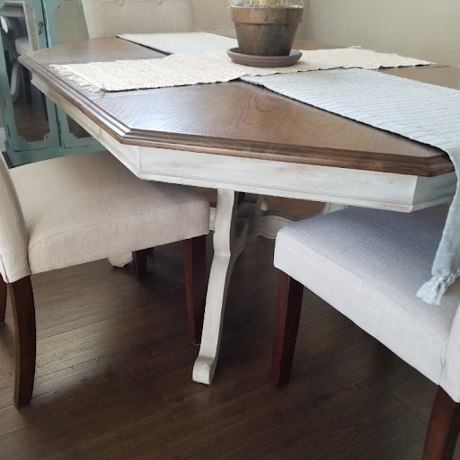 Carpet Installer «Excelsior Paint & Design Carpet One Floor & Home», reviews and photos, 701 MN-7, Excelsior, MN 55331, USA