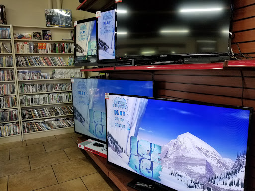 Pawn Shop «Pawn1st», reviews and photos, 848 N Gilbert Rd, Gilbert, AZ 85234, USA