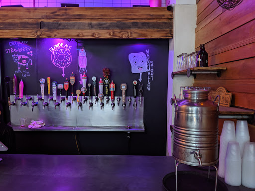 Donut Shop «Donut Bar», reviews and photos, 631 B St, San Diego, CA 92101, USA