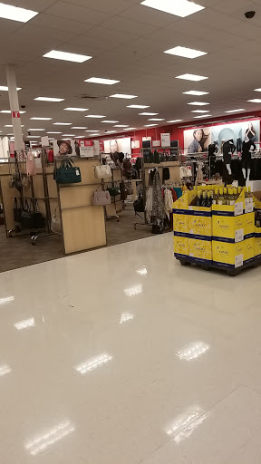 Department Store «Target», reviews and photos, 420 S University Ave, Little Rock, AR 72205, USA