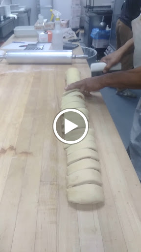 Donut Shop «The Donut Palace», reviews and photos, 37 Clarkson Rd, Ellisville, MO 63011, USA