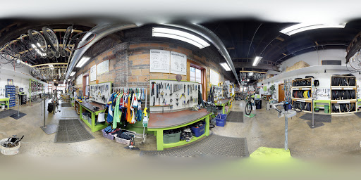 Bicycle Store «Des Moines Bicycle Collective», reviews and photos