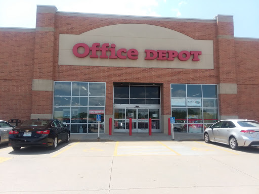 Office Supply Store «Office Depot», reviews and photos, 3910 University Ave #10, West Des Moines, IA 50266, USA
