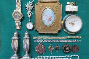 Bassett Antiques Valuation & Restoration image