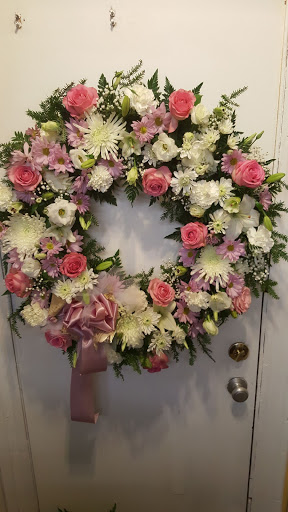 Florist «Event Connoisseur Flowers & Gifts», reviews and photos, 39 New London Turnpike #116, Glastonbury, CT 06033, USA