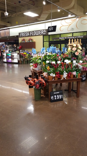 Grocery Store «Dillons», reviews and photos, 5311 SW 22nd Pl, Topeka, KS 66614, USA