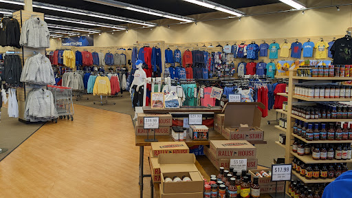 Sportswear Store «Kansas Sampler Wichita», reviews and photos, 3053 N Rock Rd, Wichita, KS 67226, USA