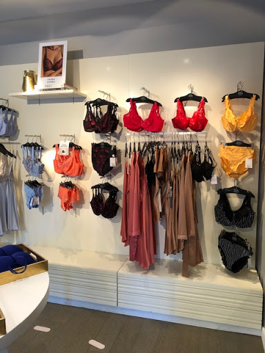 Lingerie Store «Rigby & Peller», reviews and photos, 1252 Madison Ave, New York, NY 10128, USA