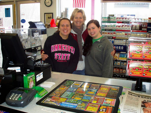 Bait Shop «Lake Country Convenience & Bait», reviews and photos, 15090 Shieldsville Blvd, Faribault, MN 55021, USA