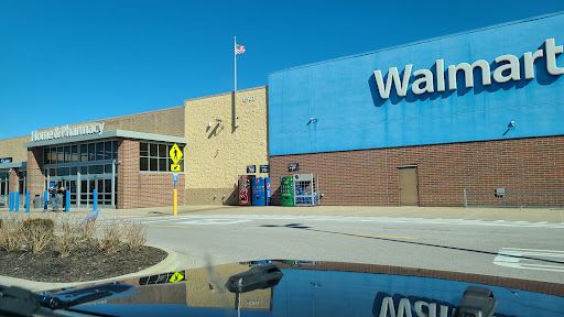 Discount Store «Walmart», reviews and photos, 6501 Veterans Memorial Pkwy, Crestwood, KY 40014, USA