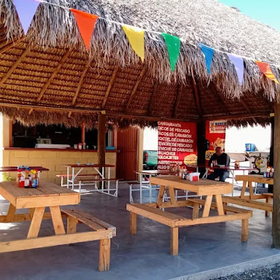 MARISCOS GUAYACO,S & DESAYUNOS