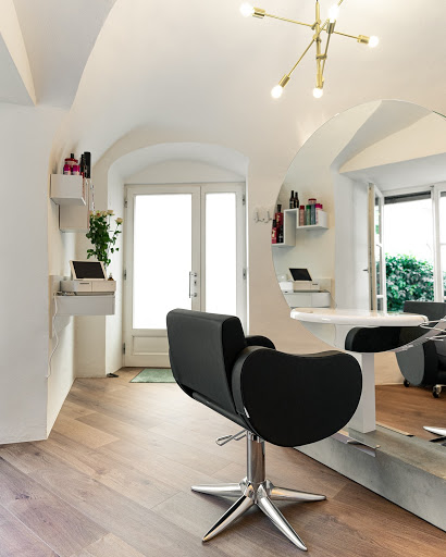 AtmospHAIR Nicole Biber In Waidhofen an der Ybbs