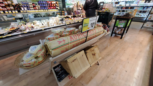 Grocery Store «Super Foodtown of North Haledon», reviews and photos, 1068 High Mountain Rd, North Haledon, NJ 07508, USA