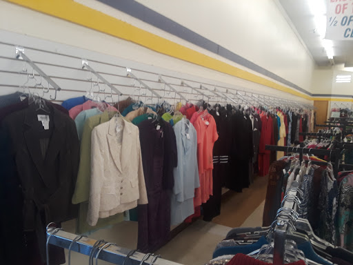 Thrift Store «Bargain Hunters Thrift Store», reviews and photos, 7020 Albemarle Rd, Charlotte, NC 28227, USA