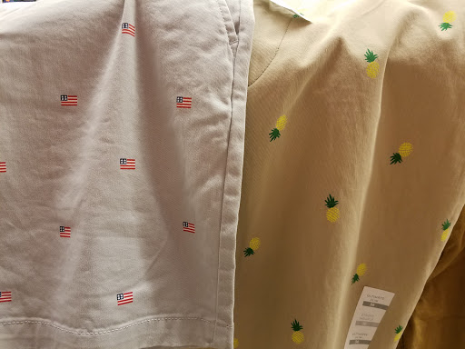 Clothing Store «Old Navy», reviews and photos, 60 Wynnewood Rd, Wynnewood, PA 19096, USA