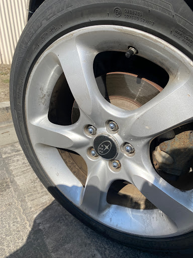 Self Service Car Wash «Green Forest Car Wash», reviews and photos, 951 W Florence Ave, Los Angeles, CA 90044, USA