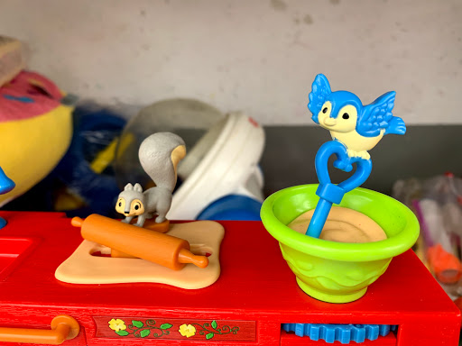 Thrift Store «Village Discount Outlet Store 12», reviews and photos, 4635 N Elston Ave, Chicago, IL 60630, USA