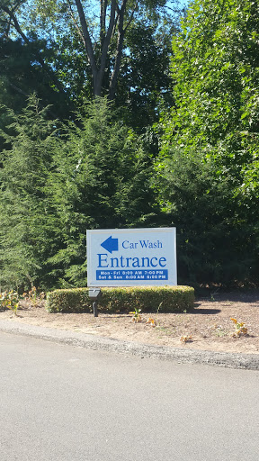 Car Wash «Farmington Car Wash», reviews and photos, 4 Wannowmassa Ln, Farmington, CT 06032, USA