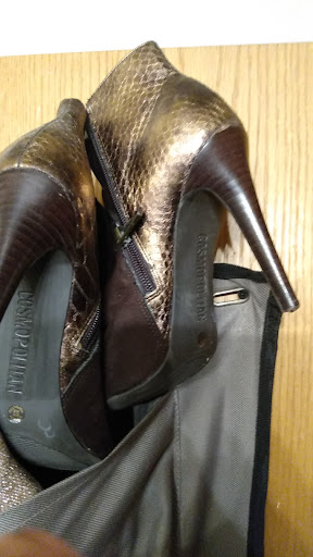 Thrift Store «Goodwill Store and Donation Center - Monona», reviews and photos, 2501 Royal Ave, Monona, WI 53713, USA