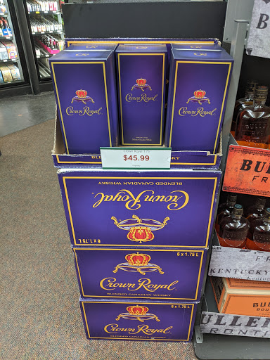 Liquor Store «Edina Liquor - Grandview», reviews and photos, 5013 Vernon Ave S, Edina, MN 55436, USA