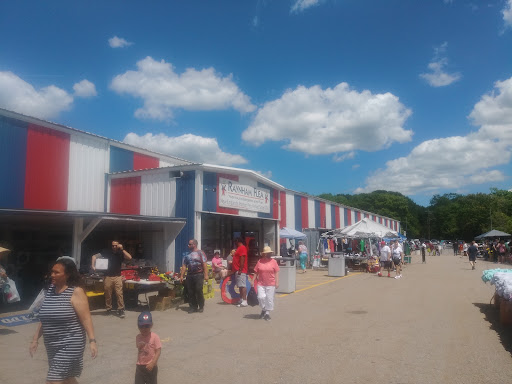 Flea Market «Raynham Flea Market», reviews and photos, 480 S St W, Raynham, MA 02767, USA