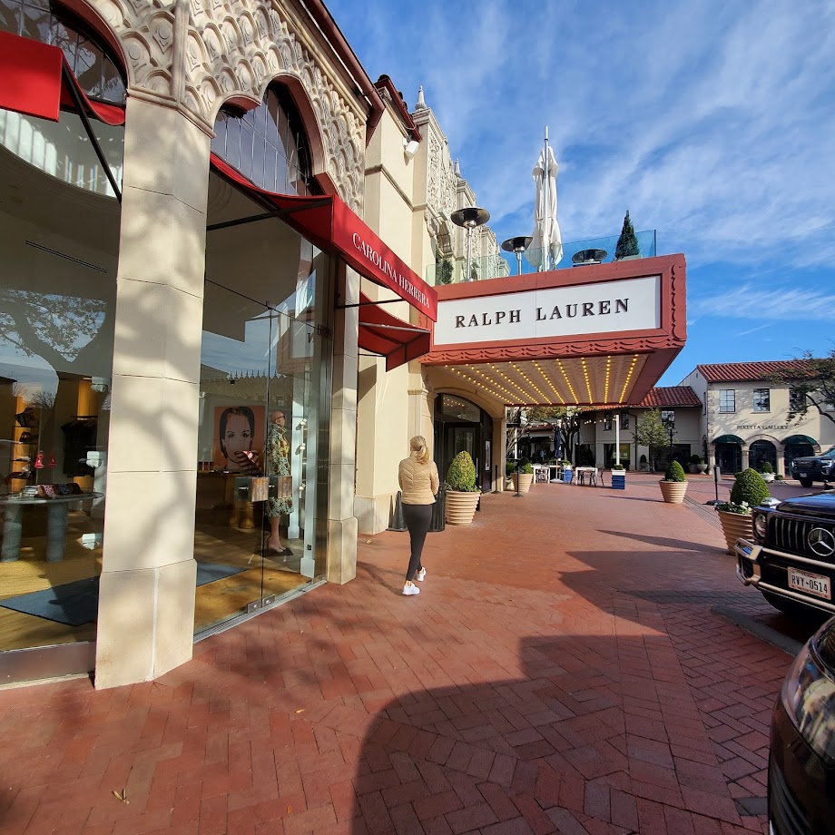 Highland Park Village