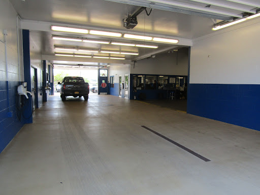Ford Dealer «Romano Ford», reviews and photos, 5431 N Burdick St, Fayetteville, NY 13066, USA