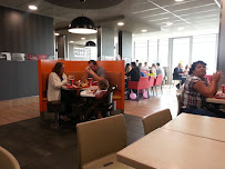 Atmosphère du Restaurant KFC Pau Lescar - n°5
