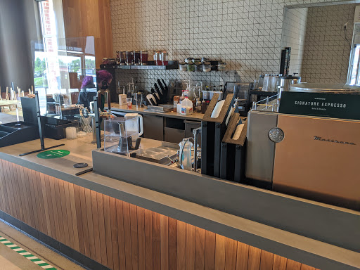 Coffee Shop «Starbucks», reviews and photos, 100 Rivers Edge Dr, Milford, OH 45150, USA