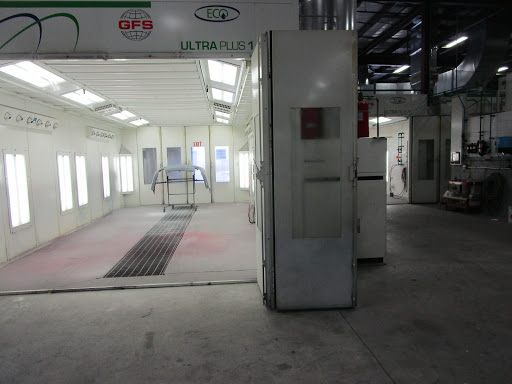 Auto Body Shop «Storm Auto Body», reviews and photos, 158 Commercial St, Watertown, CT 06795, USA