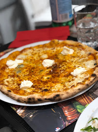 Plats et boissons du Restaurant italien pizza di famiglia à Paris - n°12