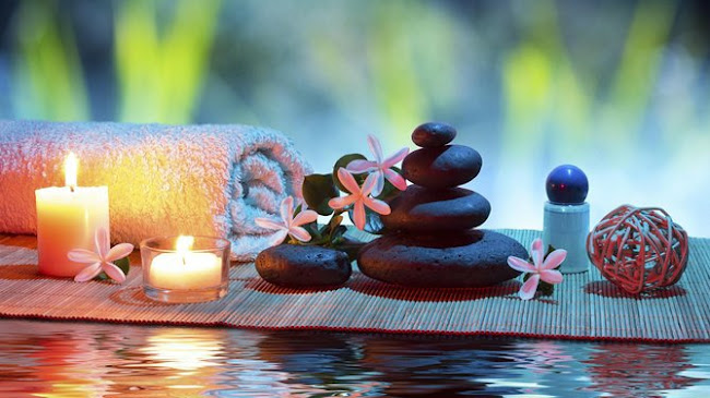 Thara Siam Spa - Massage therapist