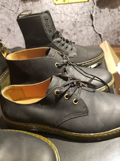 Shoe Store «The Dr. Martens Store», reviews and photos, 2 NW 10th Ave, Portland, OR 97209, USA