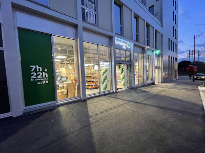 Carrefour City à Angers