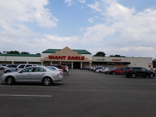 Supermarket «Giant Eagle Supermarket», reviews and photos, 2000 Penny Ln, Jeannette, PA 15644, USA