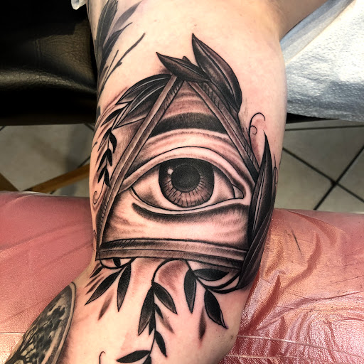 Tattoo Shop «Tattoo Zone By Stano», reviews and photos, 990 Derbyshire Rd, Daytona Beach, FL 32117, USA