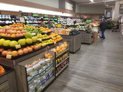 Grocery Store «Safeway», reviews and photos, 106 W. Manson Rd, Chelan, WA 98816, USA