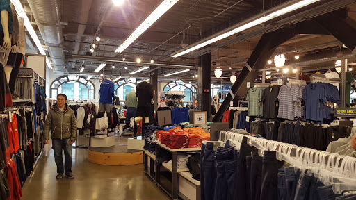 Clothing Store «Old Navy», reviews and photos, 801 Market St, San Francisco, CA 94103, USA