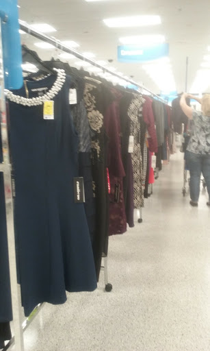 Clothing Store «Ross Dress for Less», reviews and photos, 1931 E Main St, Spartanburg, SC 29307, USA