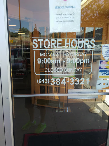 Thrift Store «The Salvation Army Family Store & Donation Center», reviews and photos, 6219 Johnson Dr, Mission, KS 66202, USA