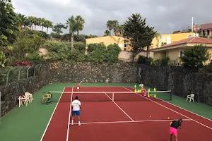 Club de tenis Tentenis image