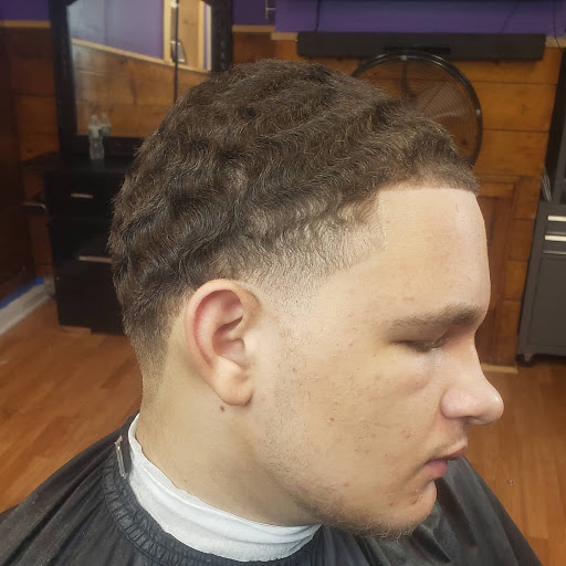 Barber Shop «Newport Barber Shop», reviews and photos, 4 Clinton Sq, Poughkeepsie, NY 12601, USA